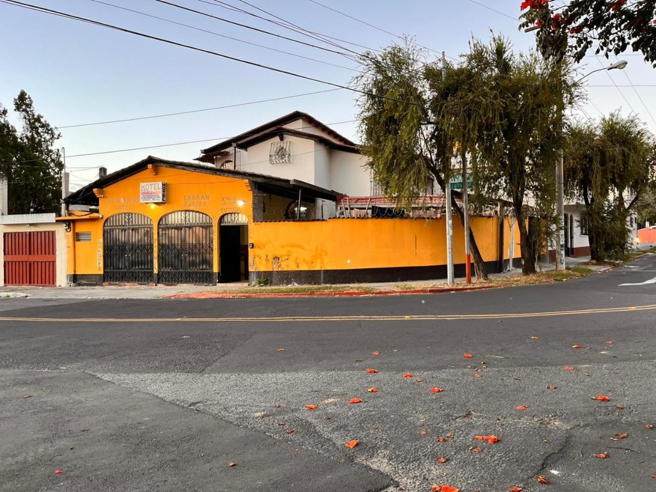Hotel Canaan La Aurora Guatemala City Exterior foto